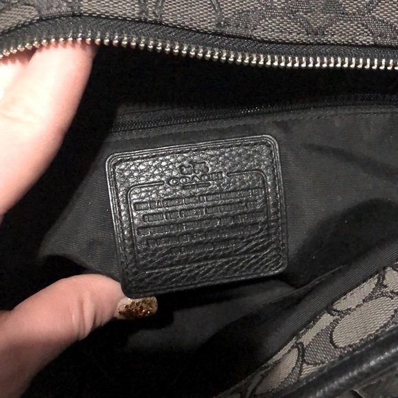 Coach Purse - Picture 4 of 6
